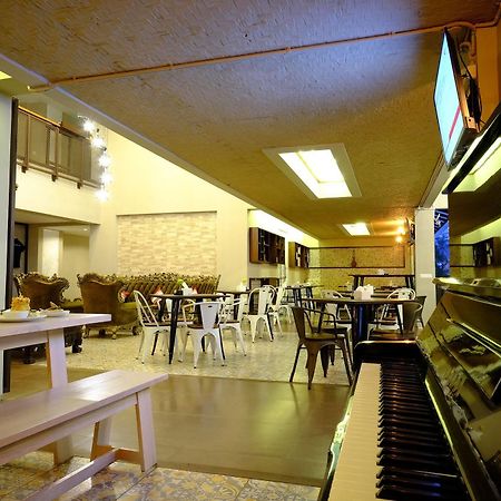 Tibera Hotel Ciumbuleuit باندونج المظهر الخارجي الصورة